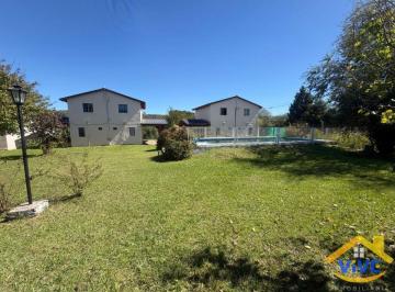 Casa de 11 ambientes, Cosquín · Complejo 4 Duplex Más Casa con Pileta en Cosquín