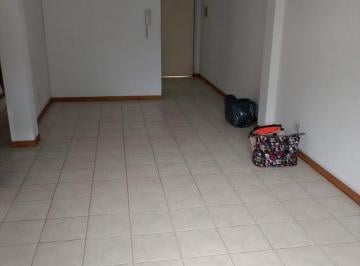 Departamento · 42m² · 3 Ambientes · 1 Cochera · Alquiler de Departamento 4 Ambientes en San Isidro