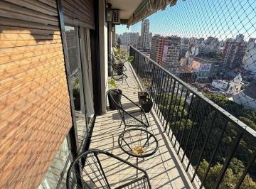 Departamento · 158m² · 4 Ambientes · 1 Cochera · Departamento en Belgrano 4 Amb C/dependencia, Cochera Fija, Baulera.