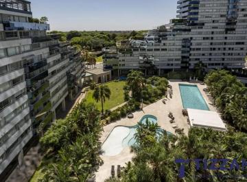 Departamento · 65m² · 2 Ambientes · 1 Cochera · Alquiler Dpto 2 Ambientes C/ Cochera Complejo Zencity Puerto