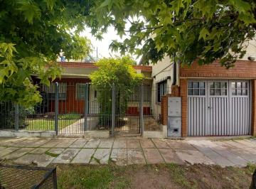 VRP-VRP-412_2 · Venta de Casa 3 Ambientes en Castelar, Morón