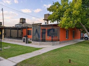 Casa en Venta de 5 ambientes  · Inversión Lista en Valle de Uco – Casa Apta Airbnb
