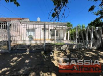 PH · 51m² · 3 Ambientes · Casa Tipo PH de 3 Ambientes en Planta Baja, con Patio y Jardin Compartido