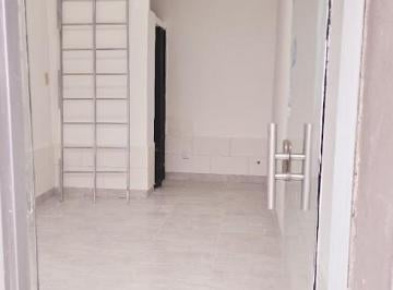 Local comercial · 10m² · 1 Ambiente · Local - Berazategui