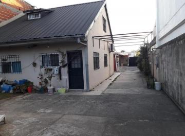 Casa · 125m² · 5 Ambientes · Casa en Venta - 4 Dorm. 2 Baños - Quilmes Oeste