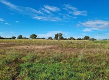 Terreno · 640m² · Loteo Altos del Boulevard - Ataliva Roca