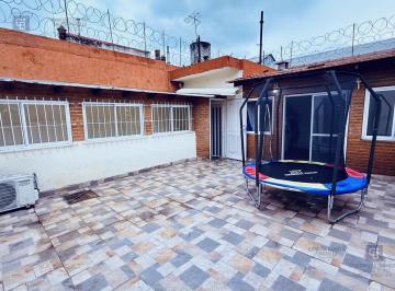 Terraza descubierta · Venta Casa 4 Ambientes Terraza Salón y Quincho en Barracas