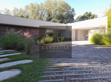 Casa · 350m² · 6 Ambientes · 2 Cocheras · Mgm. Impecable Casa en Venta en El Cardal I Apta Crédito