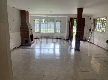 Casa · 200m² · 5 Ambientes · 3 Cocheras · Casa 5 Amb en Tortuguitas, Se Ofrece Financiacion Directa