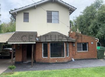 Casa · 200m² · 5 Ambientes · 3 Cocheras · Casa 5 Amb en Tortuguitas, Posiblidad de Financiar