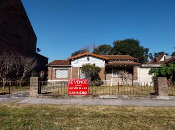 Casa de 7 ambientes, Morón · Casa Casterlar Norte Residencial en Lote de 760 m²
