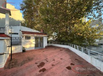 Casa · 82m² · 4 Ambientes · Hermosa Casa de 3 o 4 Amb Tza 2 Bños