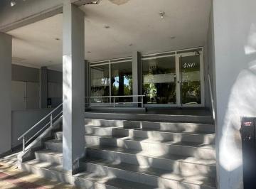 Departamento · 45m² · 2 Ambientes · Av 32 E / 4 y 5