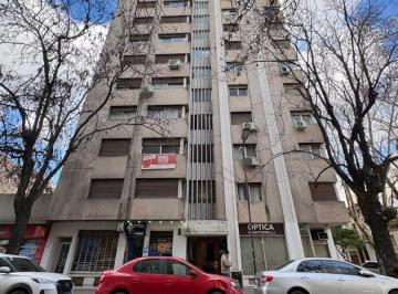 Departamento de 3 ambientes, La Plata · Departamento en Alquiler en Calle 55 548, La Plata