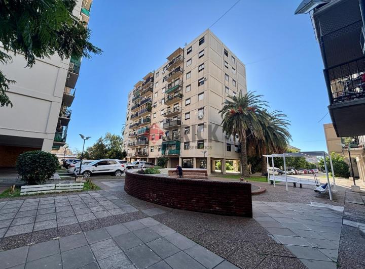 Departamento · 85m² · 4 Ambientes · 1 Cochera