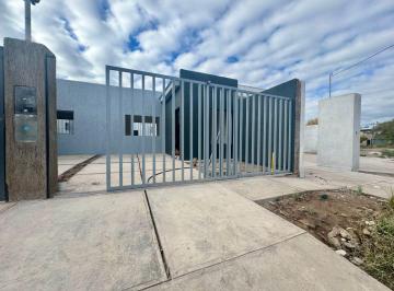 Casa de 3 ambientes, San Rafael · Casa con 125 m² Terreno y 2 Habitaciones en Venta, San Rafael - Apta a Credito