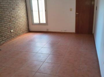 Departamento · 55m² · 3 Ambientes · Alquiler Depto 2 Dorm. B° Pueyrredón