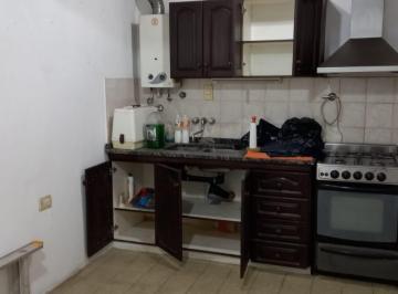 PH · 61m² · 2 Ambientes · PH Dos Ambientes con Terraza en Sarandí
