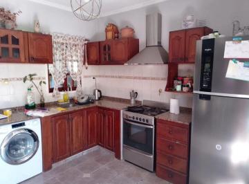 Casa · 90m² · 3 Ambientes · Casa en Venta de 3 Ambientes Financiada