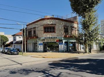 PH · 179m² · 5 Ambientes · 1 Cochera · Venta PH a Refaccionar con Terraza Quincho y Parrilla Cochera en Pb en Villa Dominico