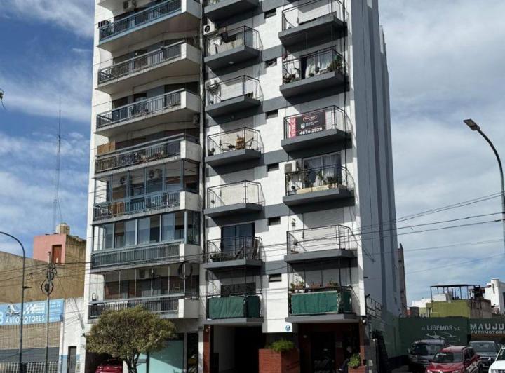 Alquiler Monoambiente en Floresta
