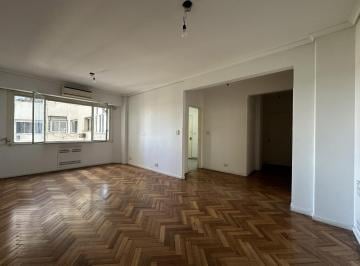 Oficina comercial · 83m² · 3 Ambientes · Oficina en Libertador Al 100
