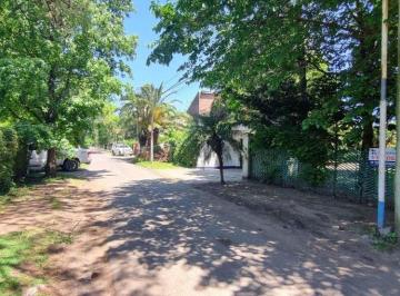Quinta vacacional de 4 ambientes, Malvinas Argentinas · Casa Quinta en Venta de 273 m² Ubicado en Los Polvorines