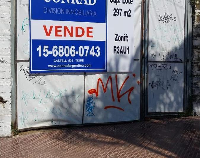 Local comercial · 297m²