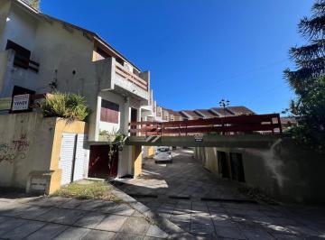 PH · 140m² · 3 Ambientes · 1 Cochera · Triplex Tres Ambientes con Garaje y Dependencia de Servicio - Ideal Vivienda Permanente