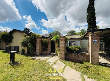 Casa de 4 ambientes, Almirante Brown · Venta Y/o Alquiler de Casa 4 Ambientes en Burzaco, Almirante Brown