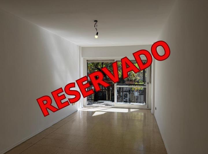 Venta Dos Ambientes con Balcon Flores Norte