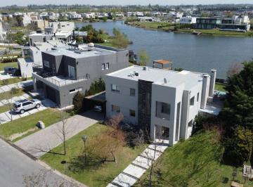 Casa · 250m² · 6 Ambientes · 2 Cocheras · Casa Alquiler El Canton Islas 4 Dorm. Pileta Jacuzi