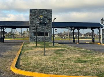 Terreno · 300m² · Venta Lote Don Luis Yachting Club Seguridad House Pileta Amenities