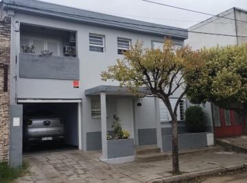 Casa · 178m² · 5 Ambientes · 1 Cochera · Casa en Zona Estadio Municipal (Cancha de La Liga)