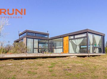 Casa · 80m² · 4 Ambientes · 2 Cocheras · Islas Malvinas 0 | Villars, Buenos Aires | Casa con Pileta Sobre Lote Propio | Venta