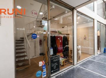 Local comercial · 77m² · Venta Local en Caballito, Capital Federal.