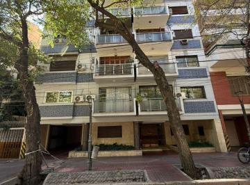 Departamento de 3 ambientes, Ciudad de Mendoza · Frente Plaza Independencia, Departamento
