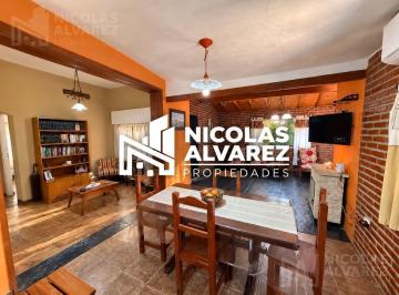 Casa · 120m² · 4 Ambientes · 2 Cocheras · Venta Casa 4 Ambientes con Cochera y Parrilla! - San Justo