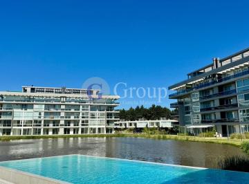 Departamento · 142m² · 5 Ambientes · 2 Cocheras · Departamento de 5 Ambientes en Venta en Luciernagas Pilar, con Jardín y Parrilla