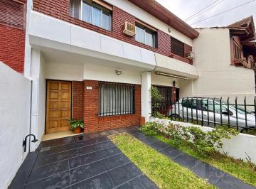 Casa · 120m² · 4 Ambientes · 1 Cochera · Duplex en Venta 4 Ambientes con Cochera Impecable! Ramos Mejia Sur