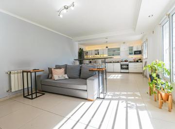 Casa · 115m² · 4 Ambientes · 2 Cocheras · Casa en Barrio Felix Camet