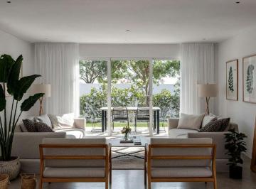 Departamento · 104m² · 4 Ambientes · 1 Cochera · Venta Depto 4 Amb. con Balcón y Jardin Punta Chica