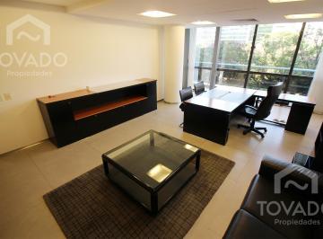 Oficina comercial · 400m² · 8 Ambientes · 1 Cochera · En Alquiler! Oficina con Seguridad 24hs y Cochera en Recoleta!