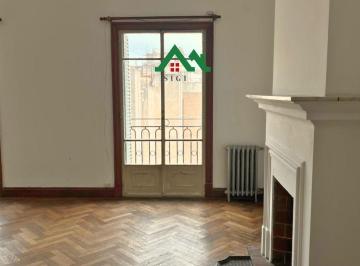 Departamento · 145m² · 6 Ambientes · Departamento en Venta en El Centro 3 Dorm., con Balcón y Desocupado Apto Crédito