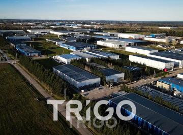 Terreno · 33800m² · Terreno Industrial en Venta 33.400 m Apto 23.000 m Cubiertos en Polo Industrial Ezeiza