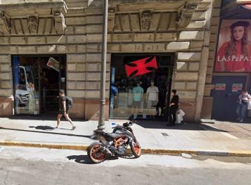 Local comercial · 130m² · ¡Excelente Local Pegado a Galerías Pacífico!