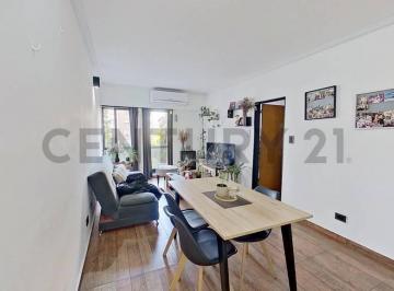 Departamento · 43m² · 2 Ambientes · Departamento 2 Ambientes Reciclado a Nuevo en San Cristobal