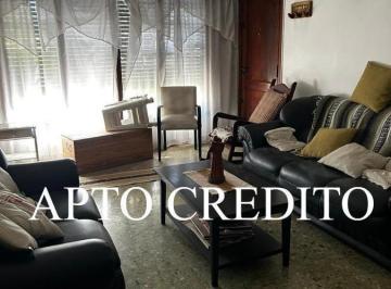 Casa · 96m² · 4 Ambientes · Venta Casa en Villa Luzuriaga