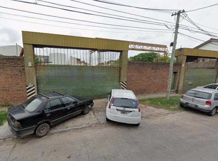 Terreno · 900m²