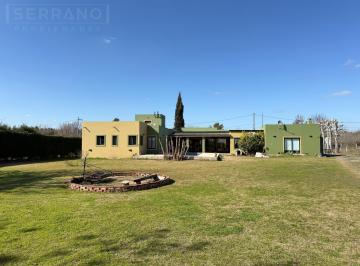 Casa · 263m² · 4 Ambientes · 4 Cocheras · Venta Casa 4 Amb con Pileta en Barrio Amancay, Fatima, Pilar